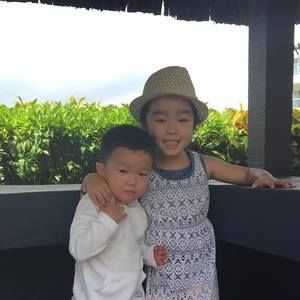 Meet your Posher, Helen